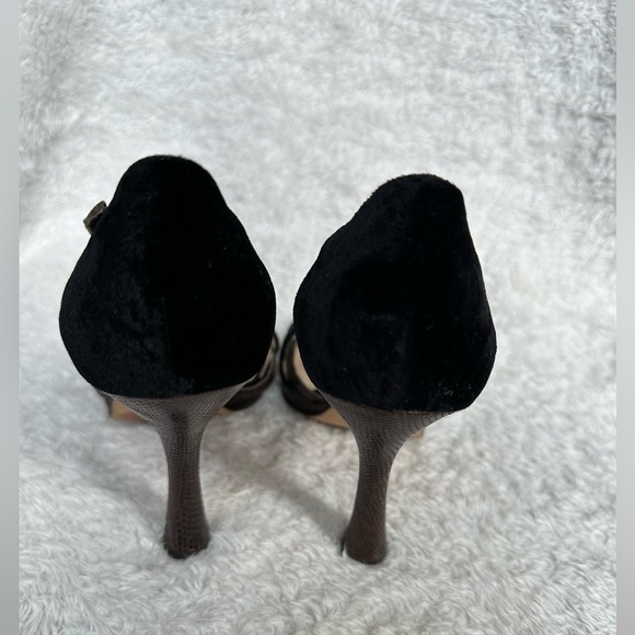 Michael Kors Women’s 7.5 Black Seude Brown Snake Skin T Strap Heel Made in Italy - Picture 5 of 7
